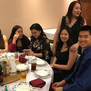 Meet your Posher, Hung